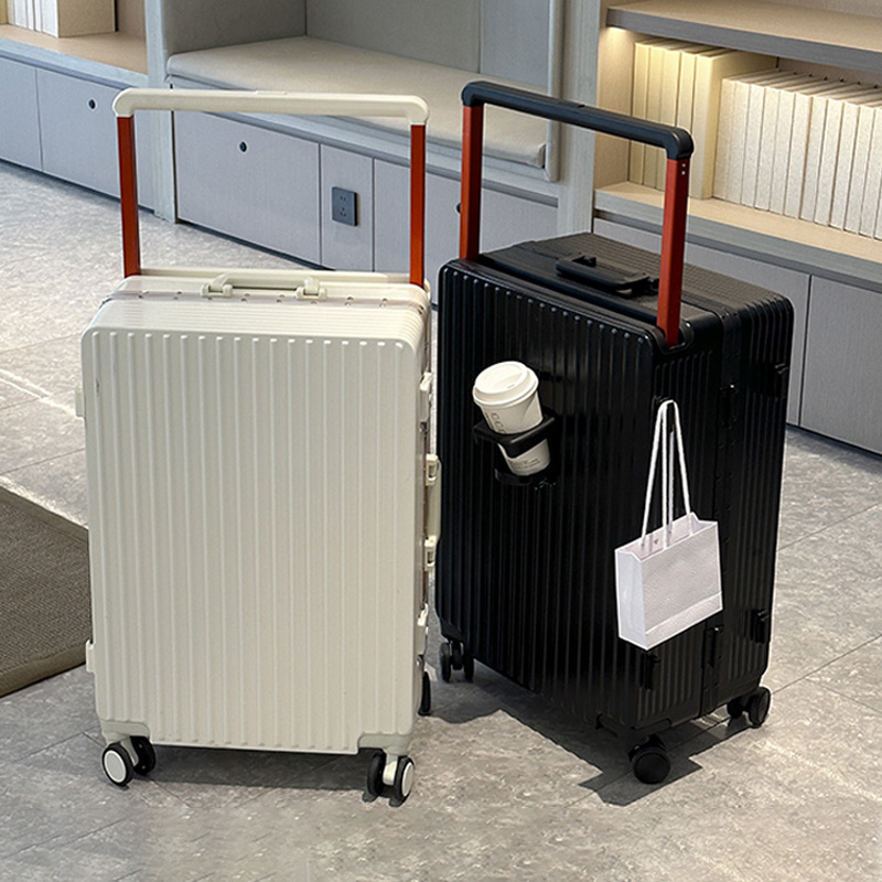 Aluminum Frame Carry On Luggage - حقيبة جديدة بمقبض واسع على عجلات